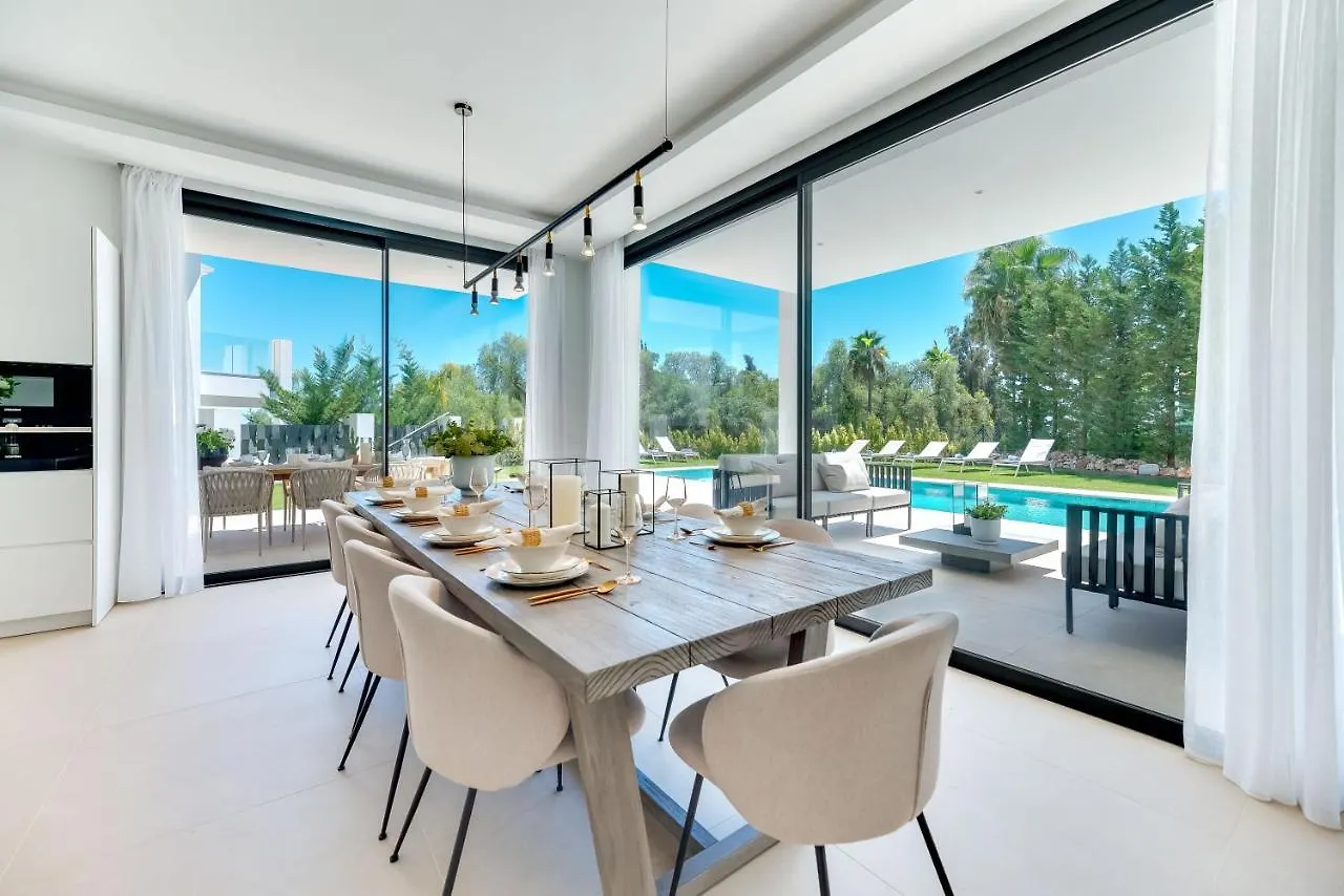 Villa Monte Halcones: Marbella Getaway with Private Pool and Golf Valley Views Benahavis 0*,  Spain