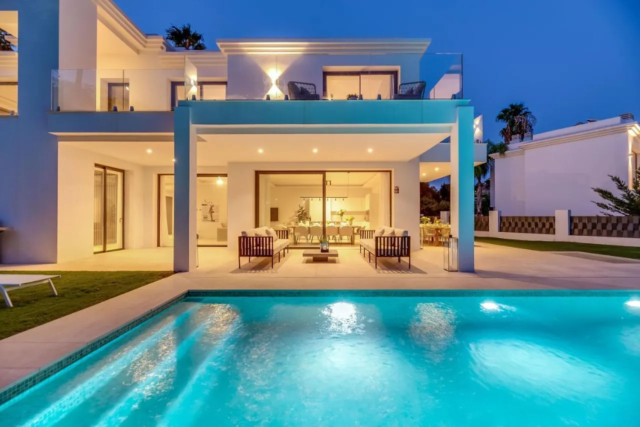 Villa Monte Halcones: Marbella Getaway with Private Pool and Golf Valley Views Benahavis 0*,  Spain