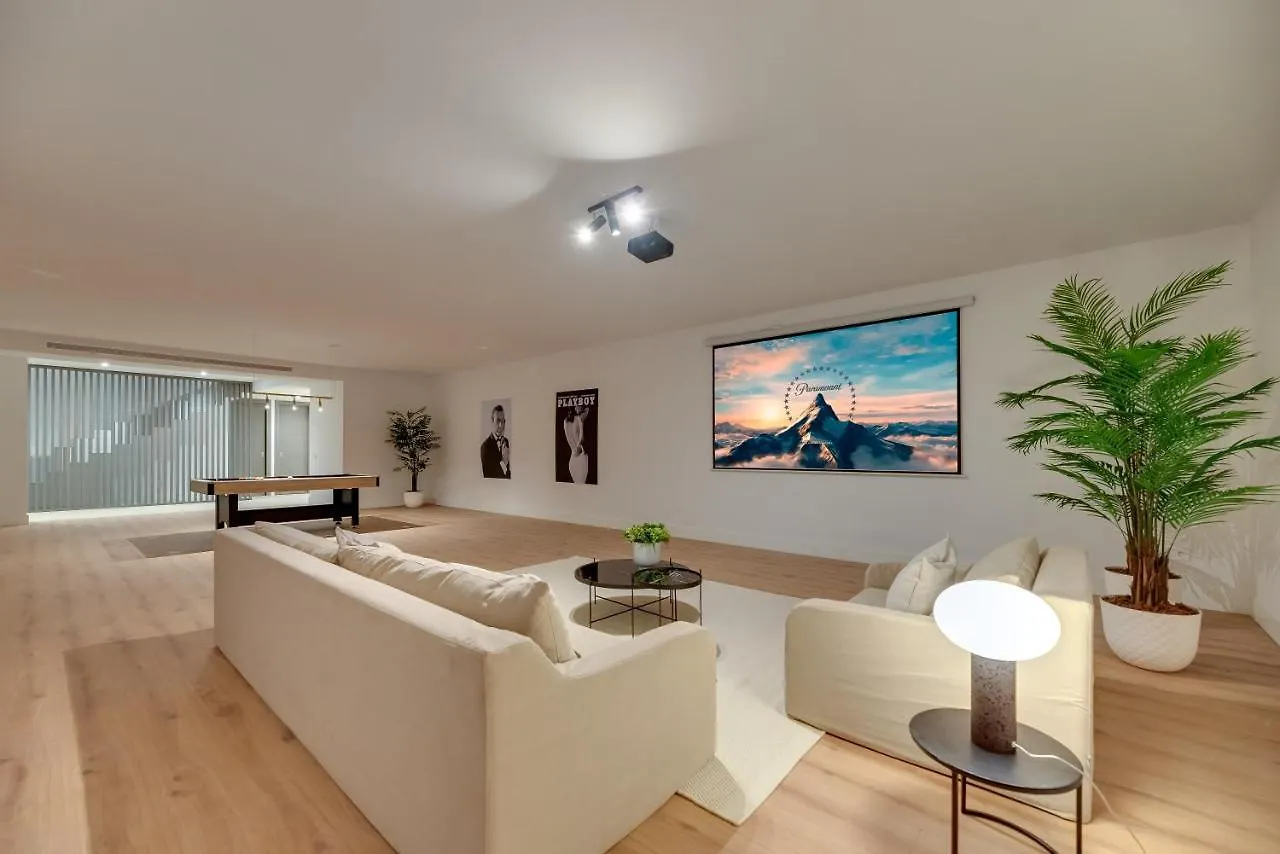 Villa Monte Halcones: Marbella Getaway with Private Pool and Golf Valley Views Benahavis