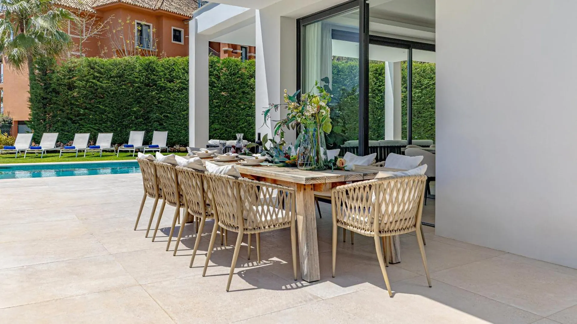 Villa Monte Halcones: Marbella Getaway with Private Pool and Golf Valley Views Benahavis