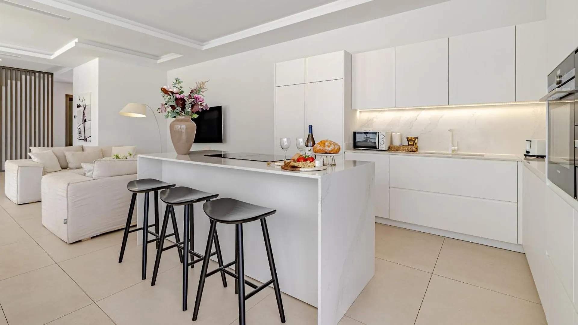 Villa Monte Halcones: Marbella Getaway with Private Pool and Golf Valley Views Benahavis 0*,