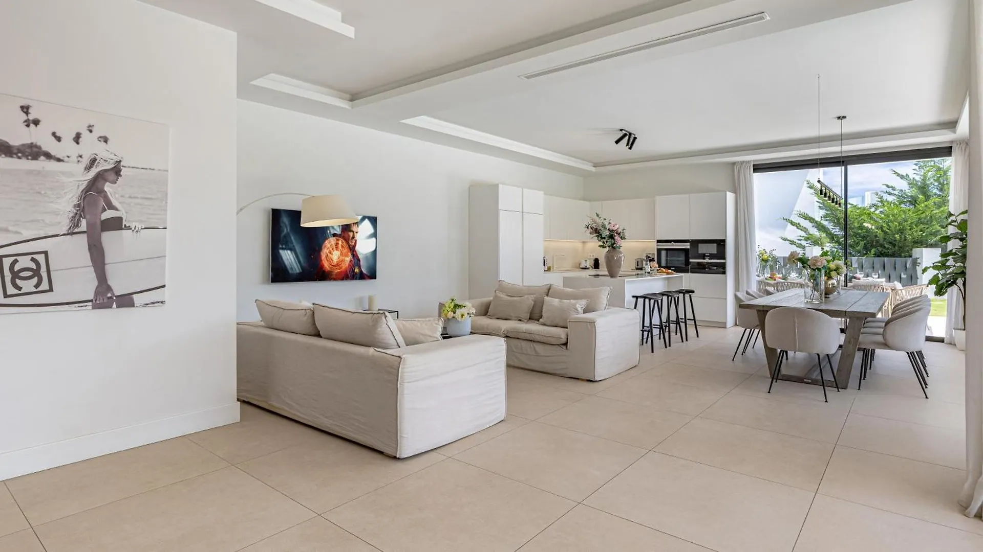 Villa Monte Halcones: Marbella Getaway with Private Pool and Golf Valley Views Benahavis