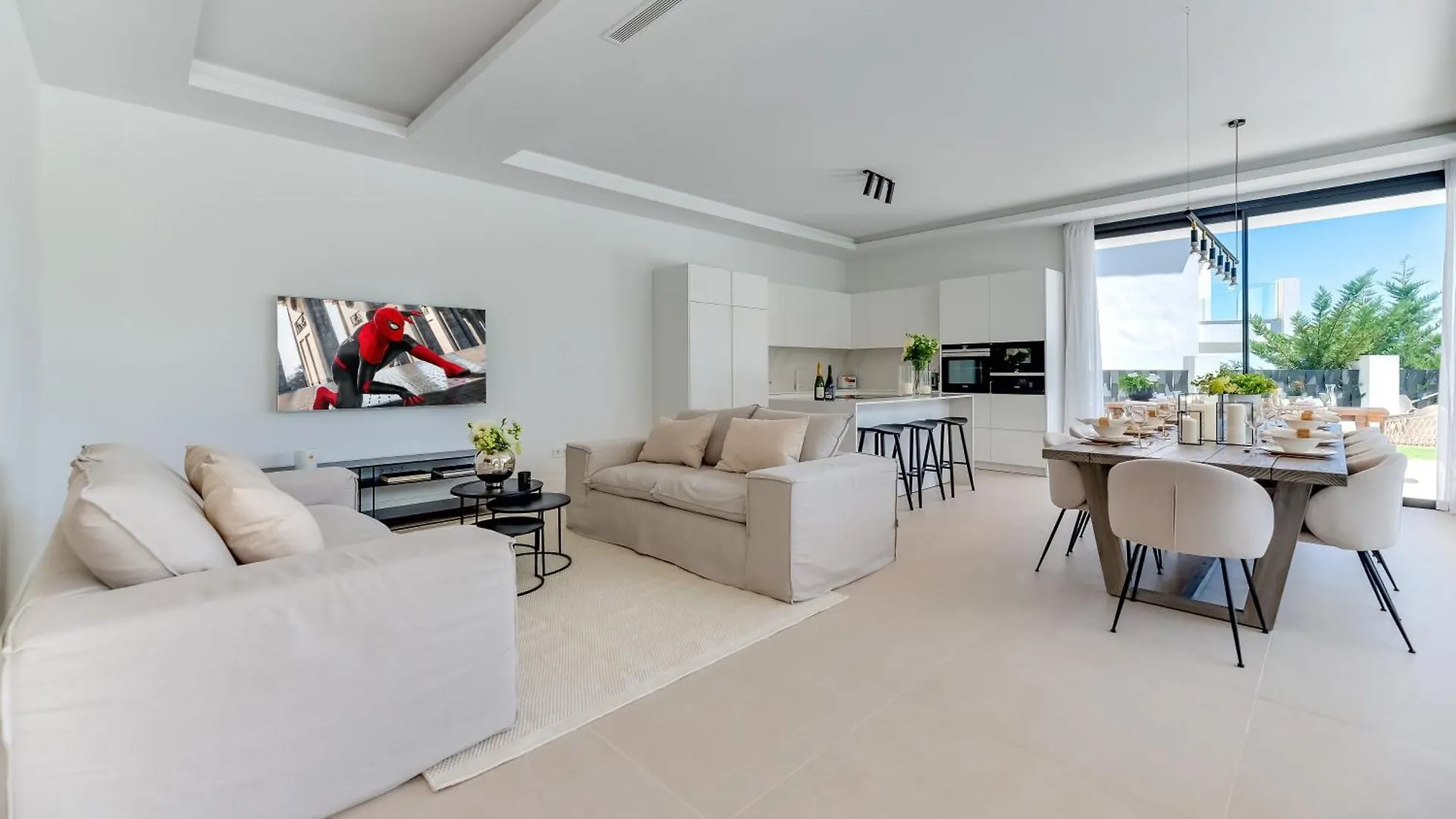 Villa Monte Halcones: Marbella Getaway with Private Pool and Golf Valley Views Benahavis